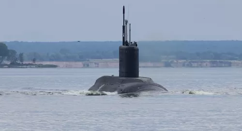 بالفيديو: روسيا ترمي بسلاحها المدمر إلى المحيط