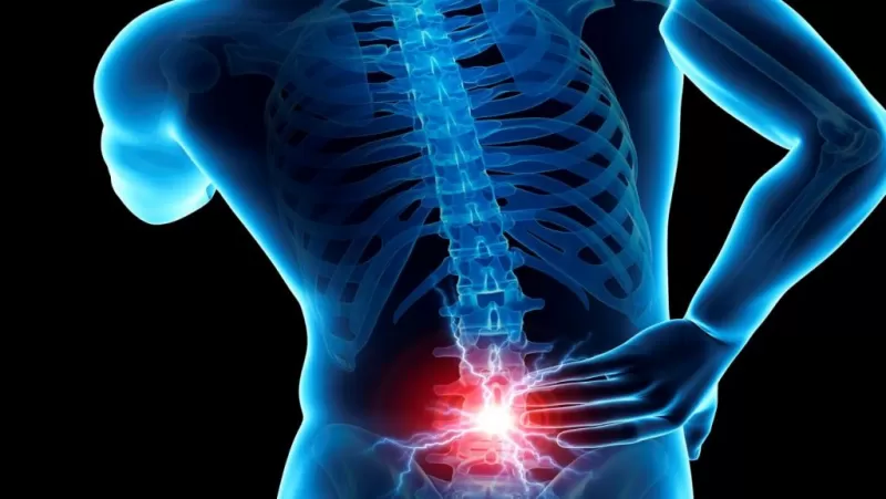 هذا الفيديو يشرح لك طريقة مذهلة وبسيطة للتخلص من الام الظهر