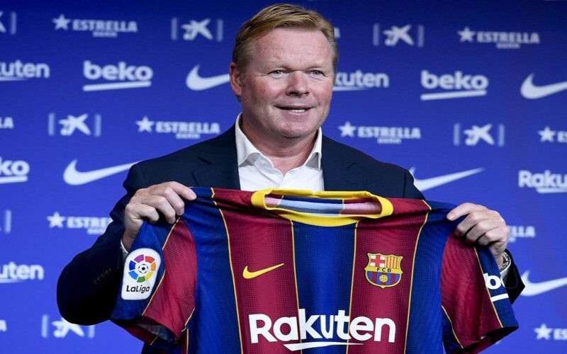 بجانب سواريز وفيدال.. صحيفة تكشف “الثلاثي المنبوذ” من جانب كومان في برشلونة