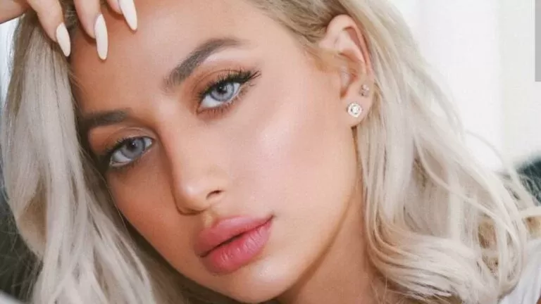 تفاصيل فيديو رقص مودل روز بالبكيني على سطح يخت ملكي فاخر