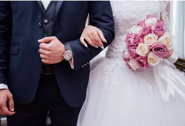 فشل في ليلة دخلته ففعل ما ابكى اهله واهل عروسته