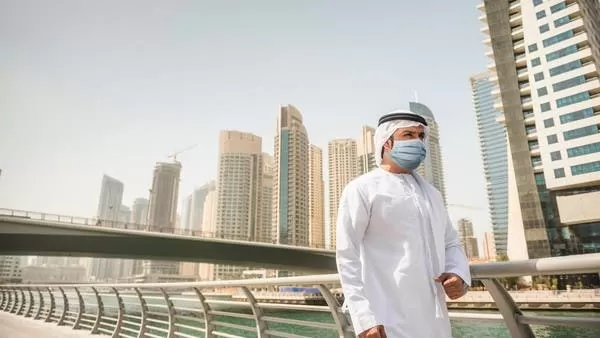 ارقام صادمة في الأمارات بسبب “اوميكرون” الذي افسد افراح بن زايد للسنة الثالثة على التوالي