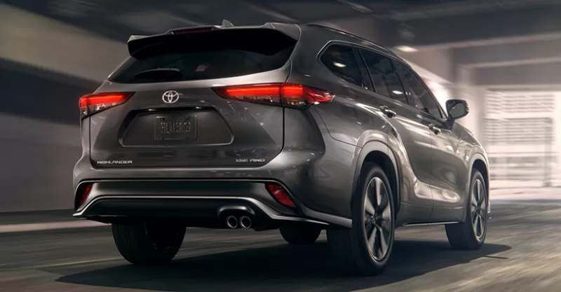 مواصفات الجبارة سيارة تويوتا هايلاندر toyota highlander 2022 وسعرها في الأسواق
