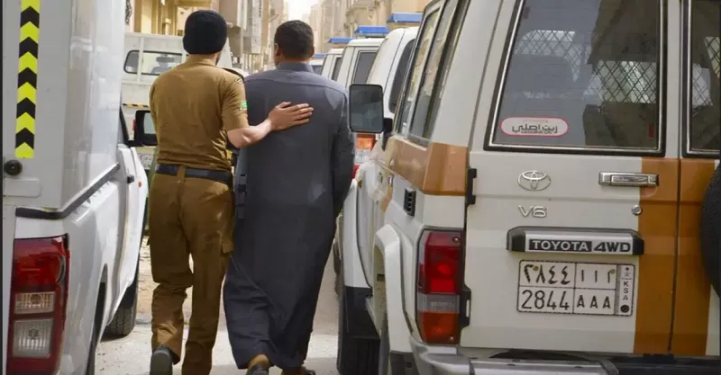 تحذير غير مسبوق من الجوازات السعودية حول مخالفين الاقامة !