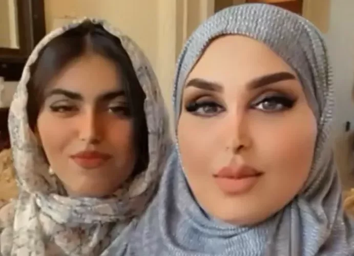 شاهد هند القحطاني محجبة من فوق ومكشوفة من تحت