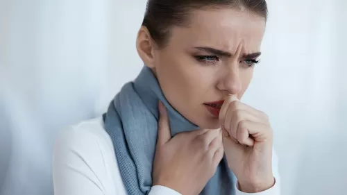 3 علاجات منزلية مذهلة للسعال المزعج