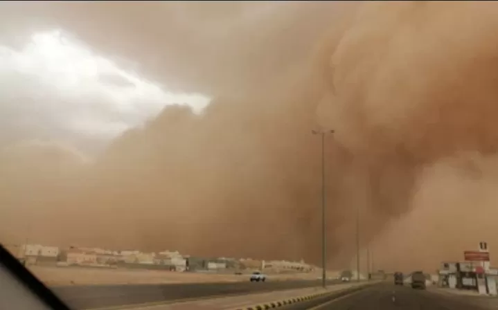 . “الأرصاد” يحذر من هطول الأمطار وجريان السيول على هذه المناطق في السعودية
