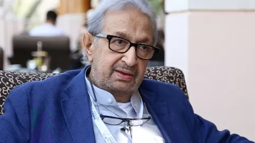 اسرة نور الشريف تكشف كيف غضب منه الرئيس حسني مبارك بسبب كلمة قالها واستدعاه للقصر وهذا ما فعلته زوجته بوسي عندما عرفت بما حصل