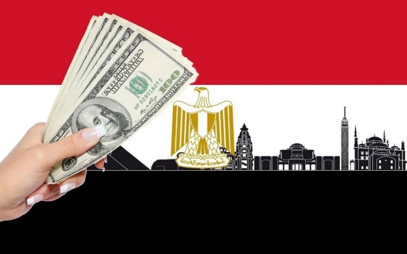 الجنيه المصري يعاود الانهيار مقابل الدولار ويصل  قبل قليل لهذا السعر القياسي