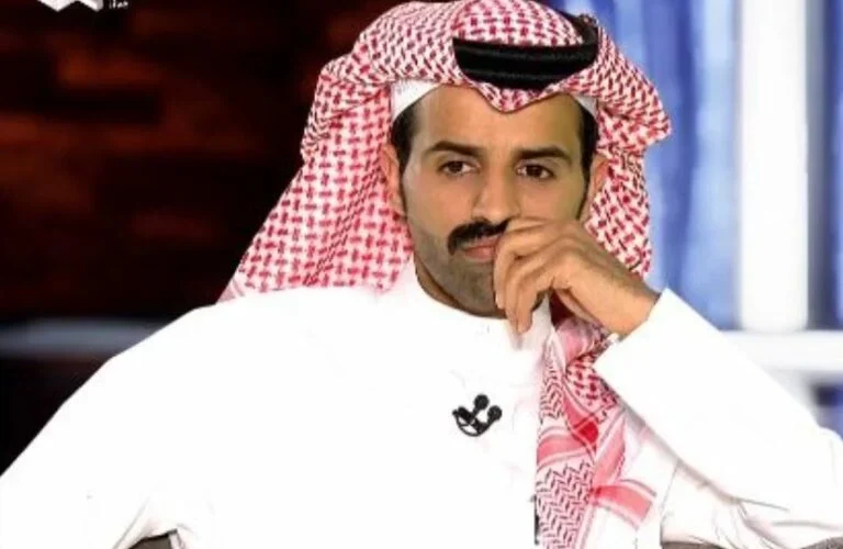 سعود القحطاني يوعد طفلة بأيفون لو أجابت على سؤال بسيط وبعد جوابها صدمها بالحقيقة